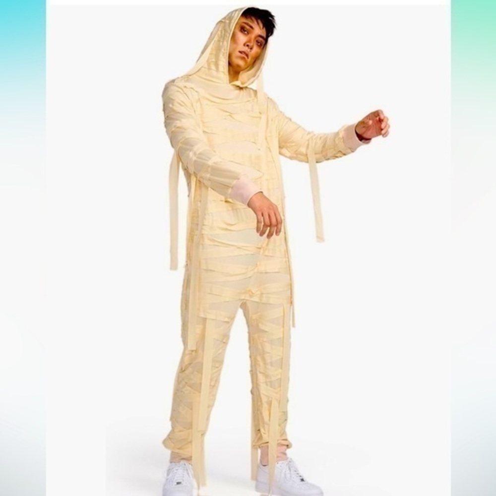 Tipsy Elves Men’s Mummy Costume - Funny Movie Monster Halloween Jumpsuit size M